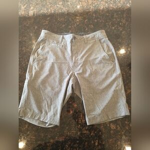 7 Diamonds Light Gray Flat Front Shorts